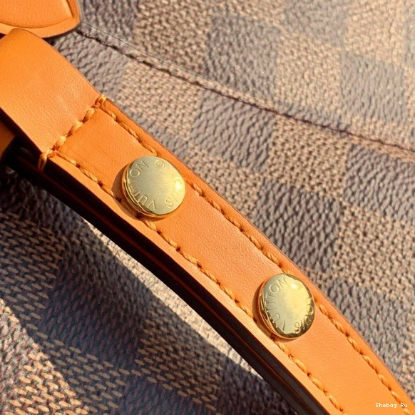 VUITTON LOUIS NÉONOÉ 0716